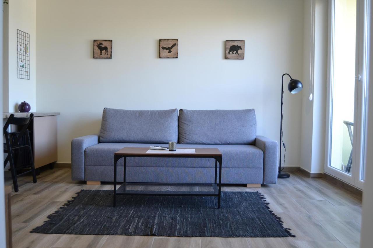Apartman Alisa Veliko Gradiste Bagian luar foto