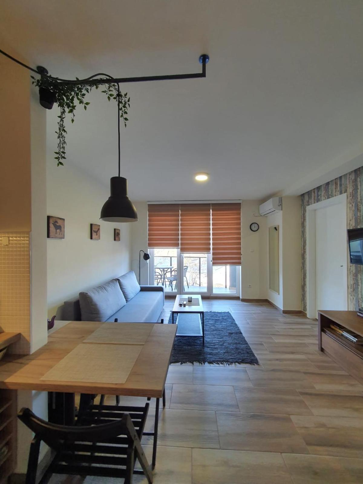 Apartman Alisa Veliko Gradiste Bagian luar foto